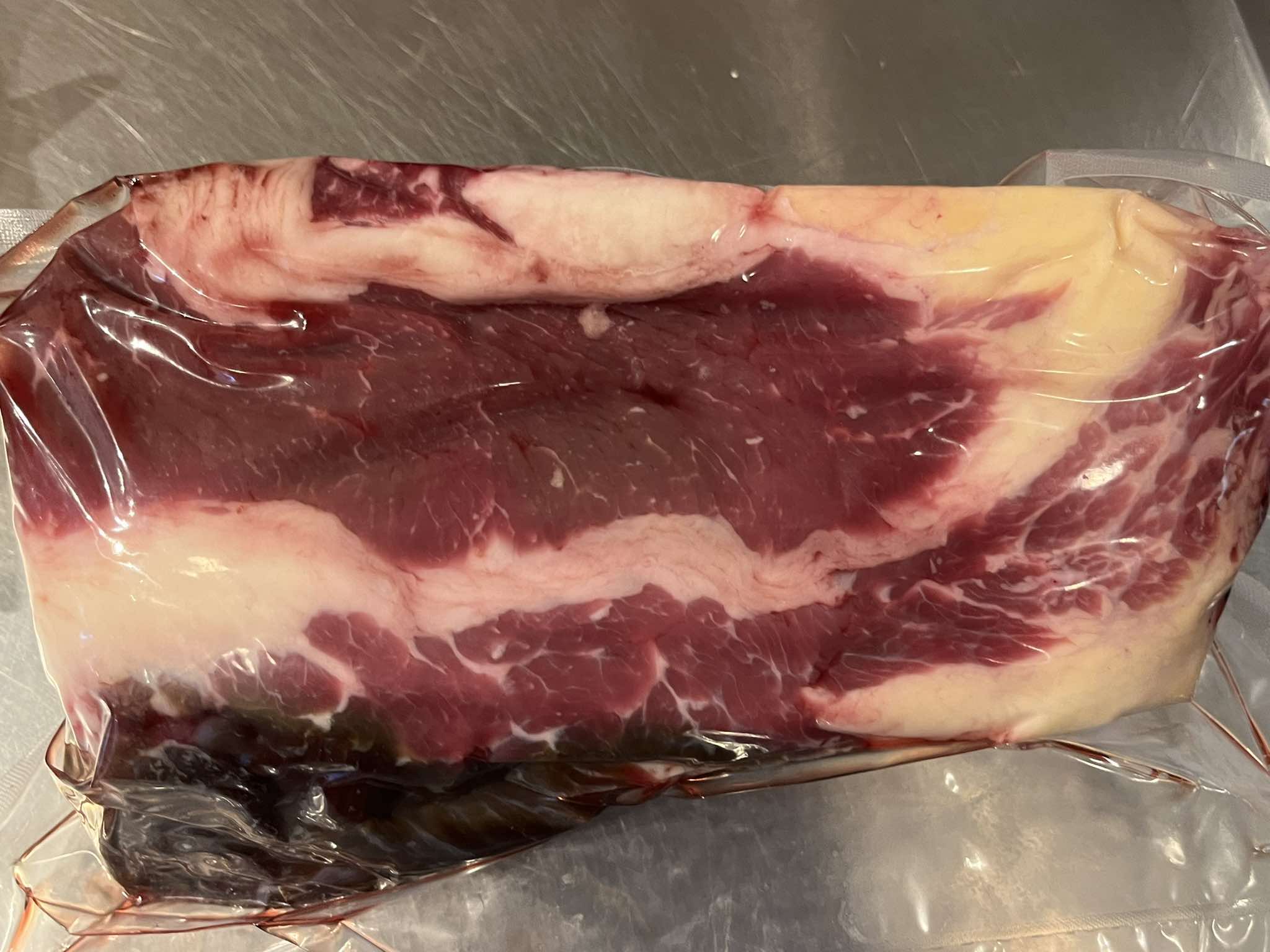 Reykt og fulleldað Ölnautsbrisket frá Hvammi - Image 2