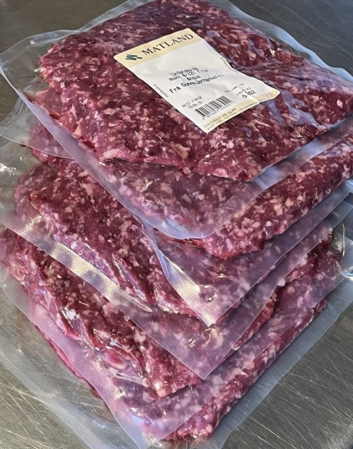Litlir pakkar af ungnautahakki (8-12%) Angus frá Gunnbjarnarholti - 5 x 300g