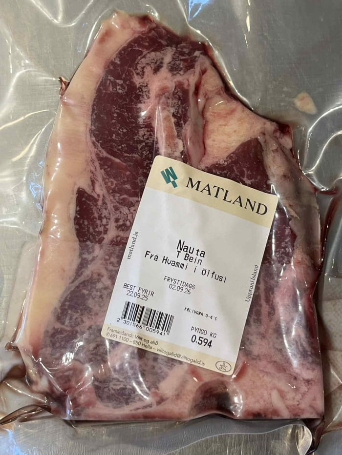 Fersk þunn (1") T-beinssteik af Angus frá Hvammi