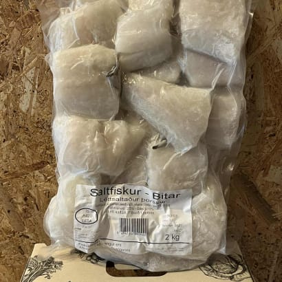 Saltfiskur - léttsaltaður þorskur í bitum - 2 kg