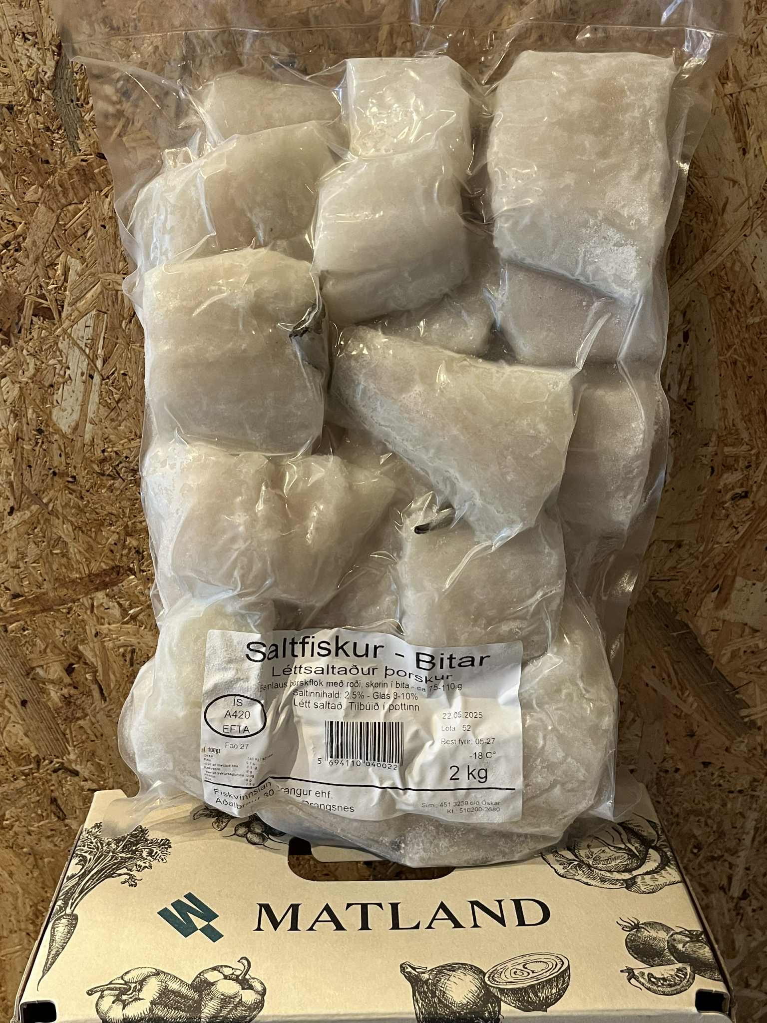 Saltfiskur - léttsaltaður þorskur í bitum - 2 kg