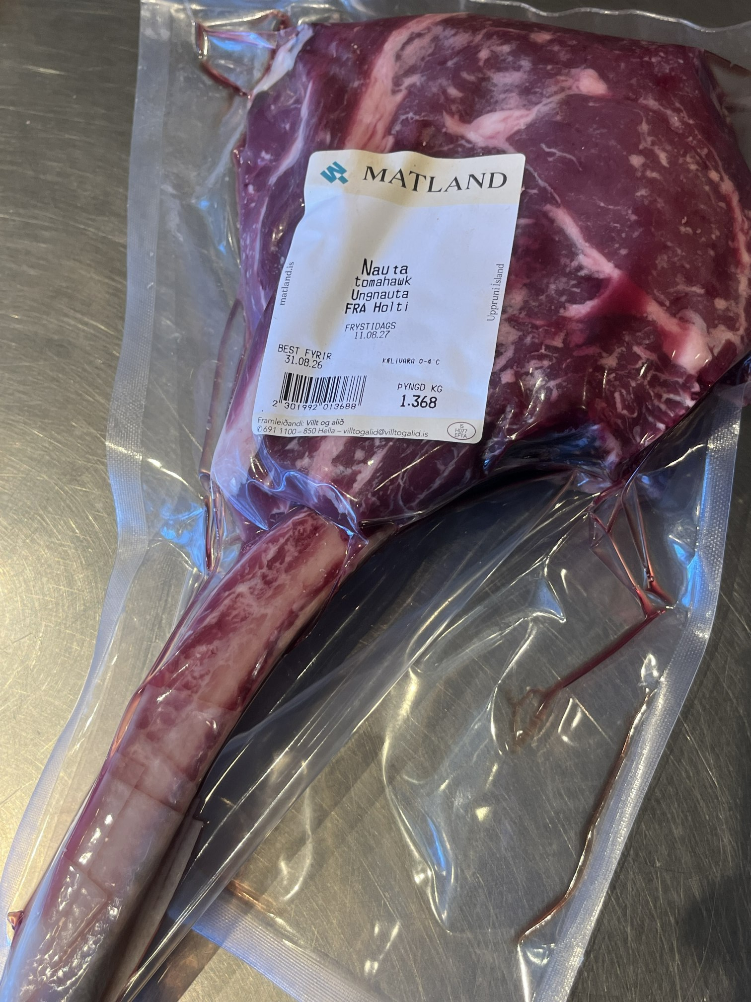 Fersk Tomahawksteik af grasfóðruðum ungnautum frá Holti - Image 2
