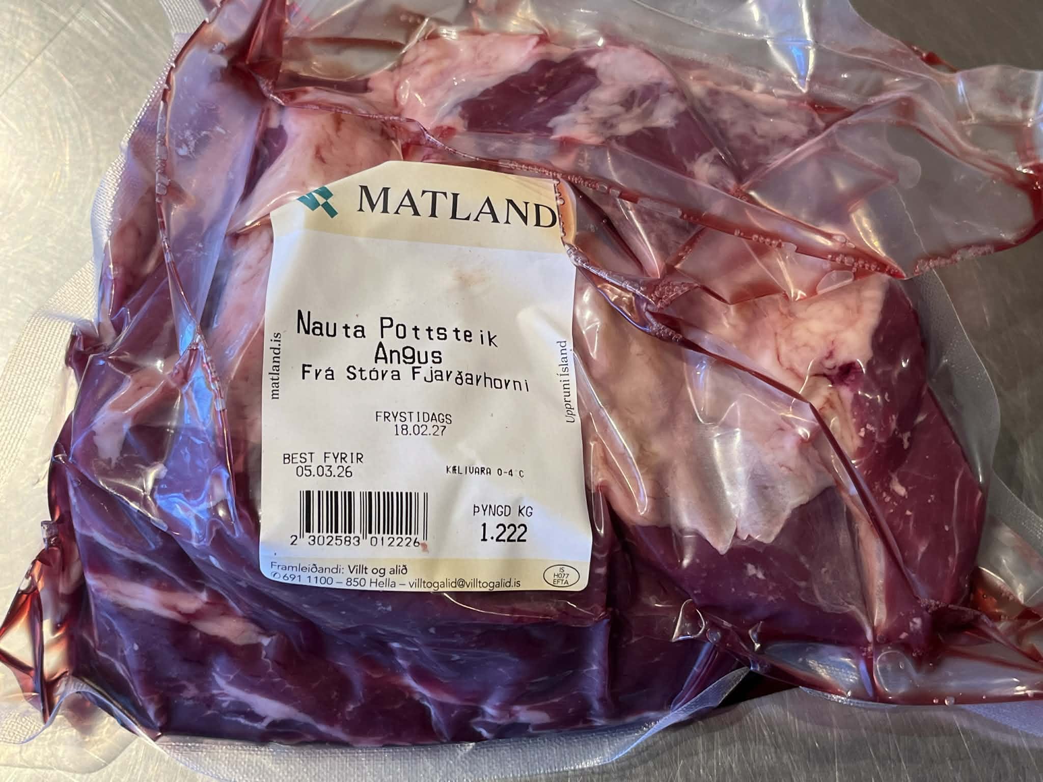 Pottsteik af Angus frá Stóra-Fjarðarhorni