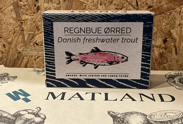 Regnbogasilungur - reyktur urriði, kryddaður með einiberjum og sítrónutimían