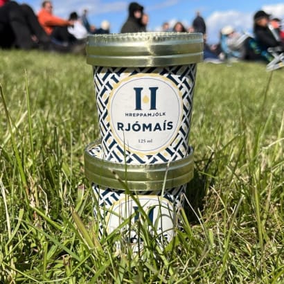 Rjómaís frá Gunnbjarnarholti - 3 bikarar