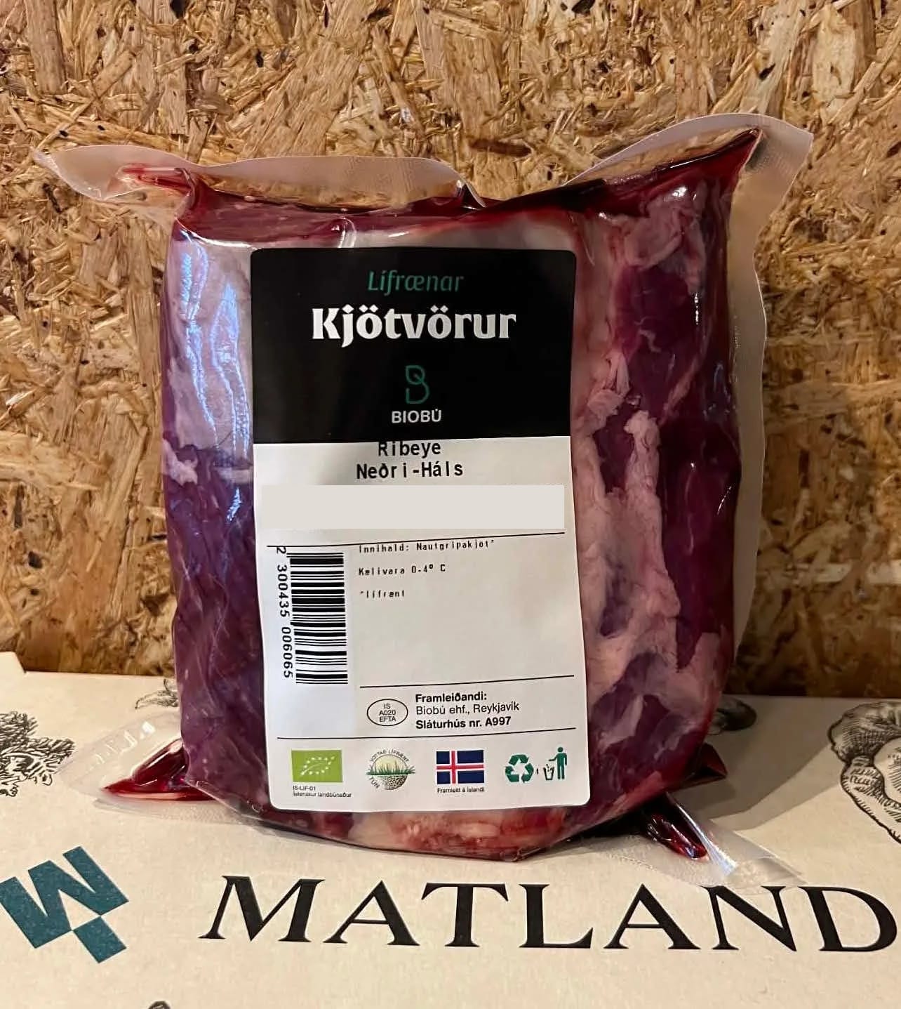 Ferskt lífrænt ribeye frá Neðra-Hálsi