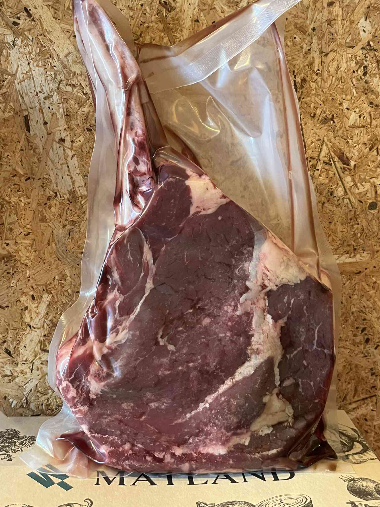 Fersk Tomahawksteik af 100% Angusnauti frá Vindheimum - Image 2
