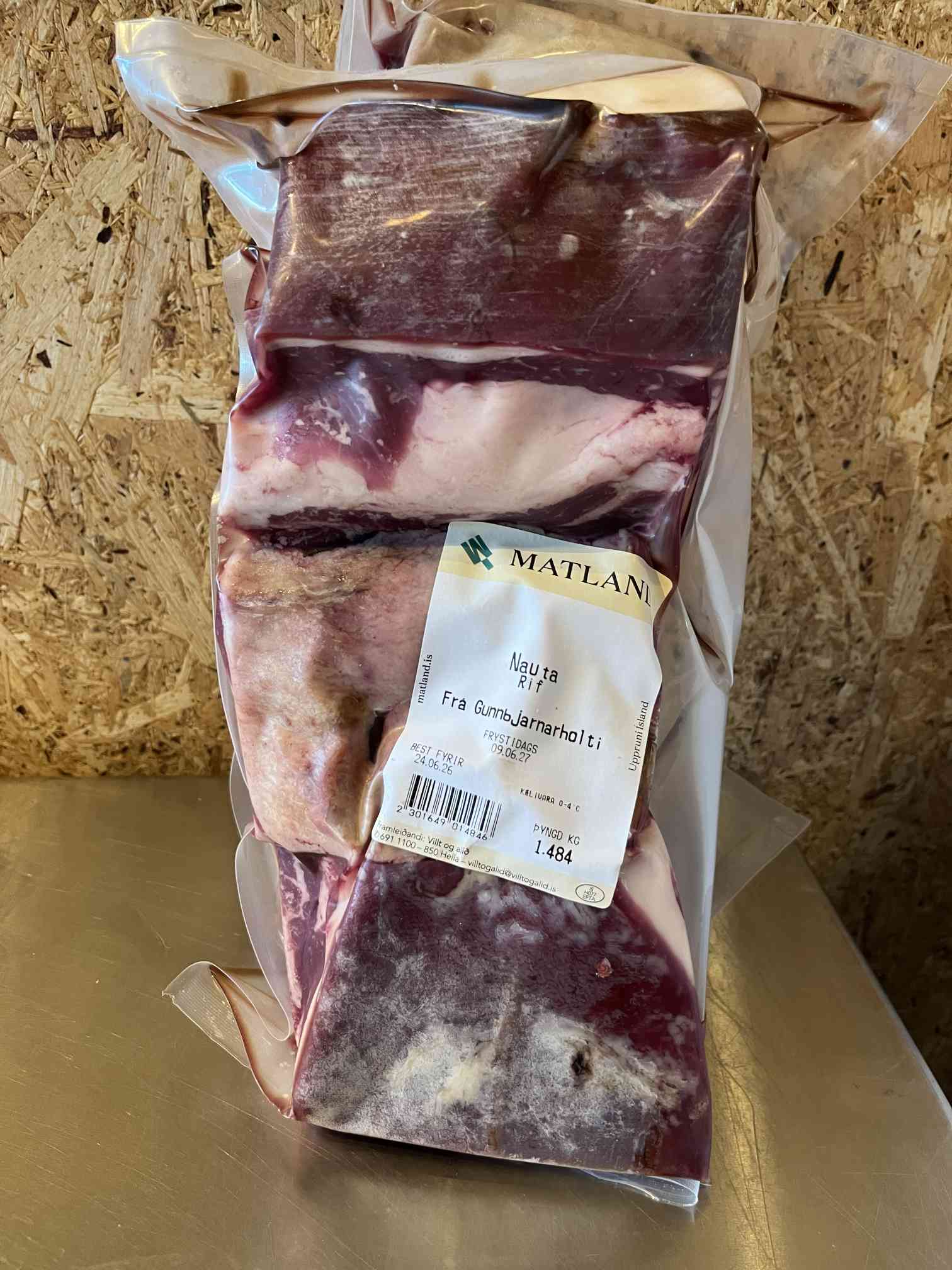 Rifjasteikur á beini frá Gunnbjarnarholti