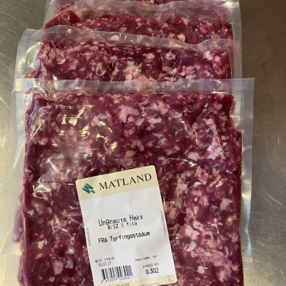 Litlir pakkar af hakki af grasfóðruðum Angus-uxum frá Tyrfingsstöðum - 5 pk x 300 g