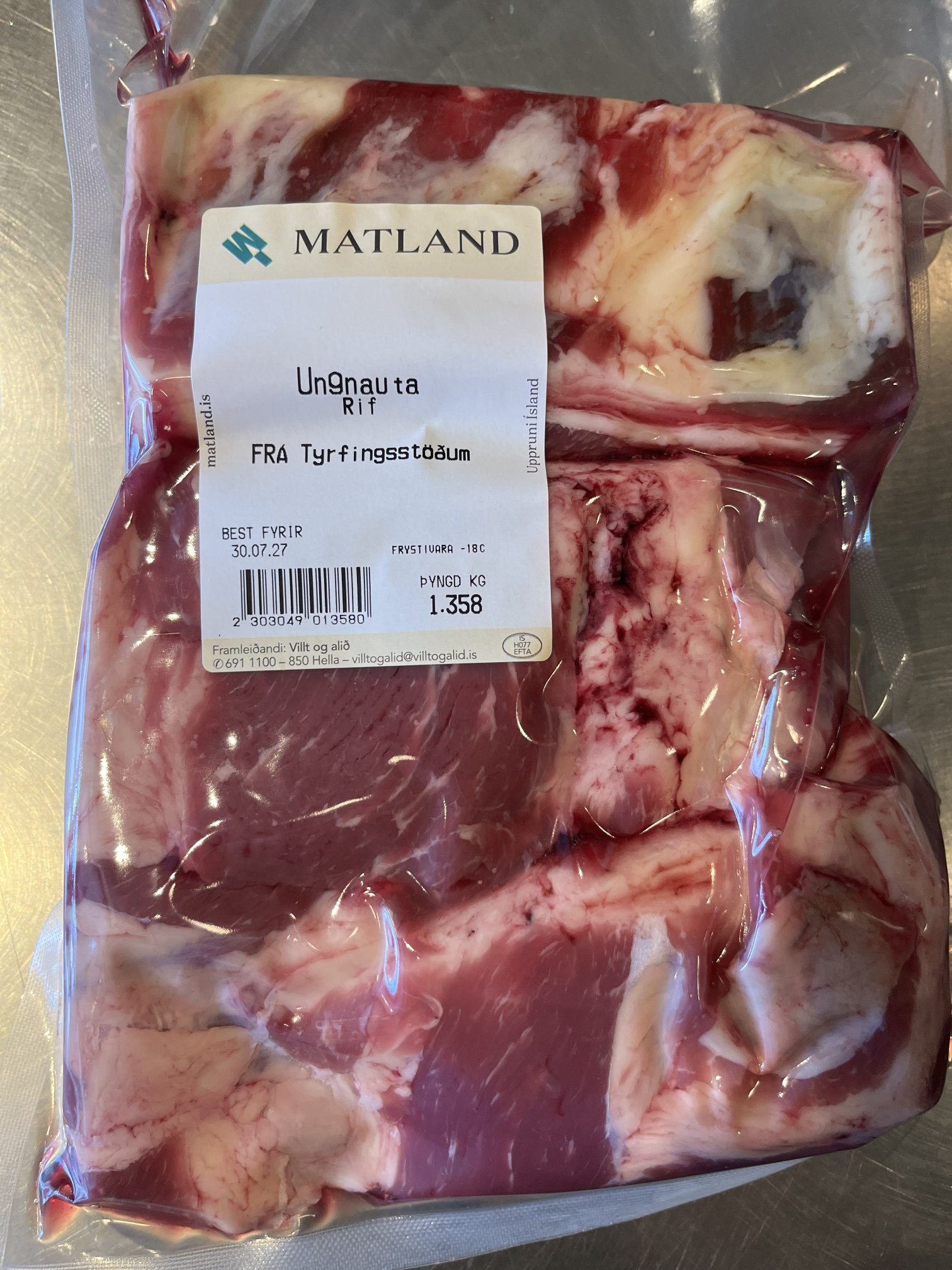 Ferskar nautarifjasteikur frá Tyrfingsstöðum